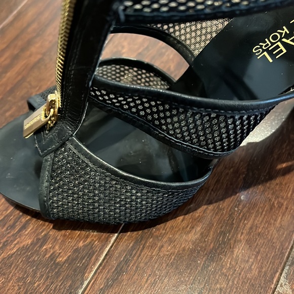 Michael Michael Kors Black heeled sandals - Picture 5 of 5
